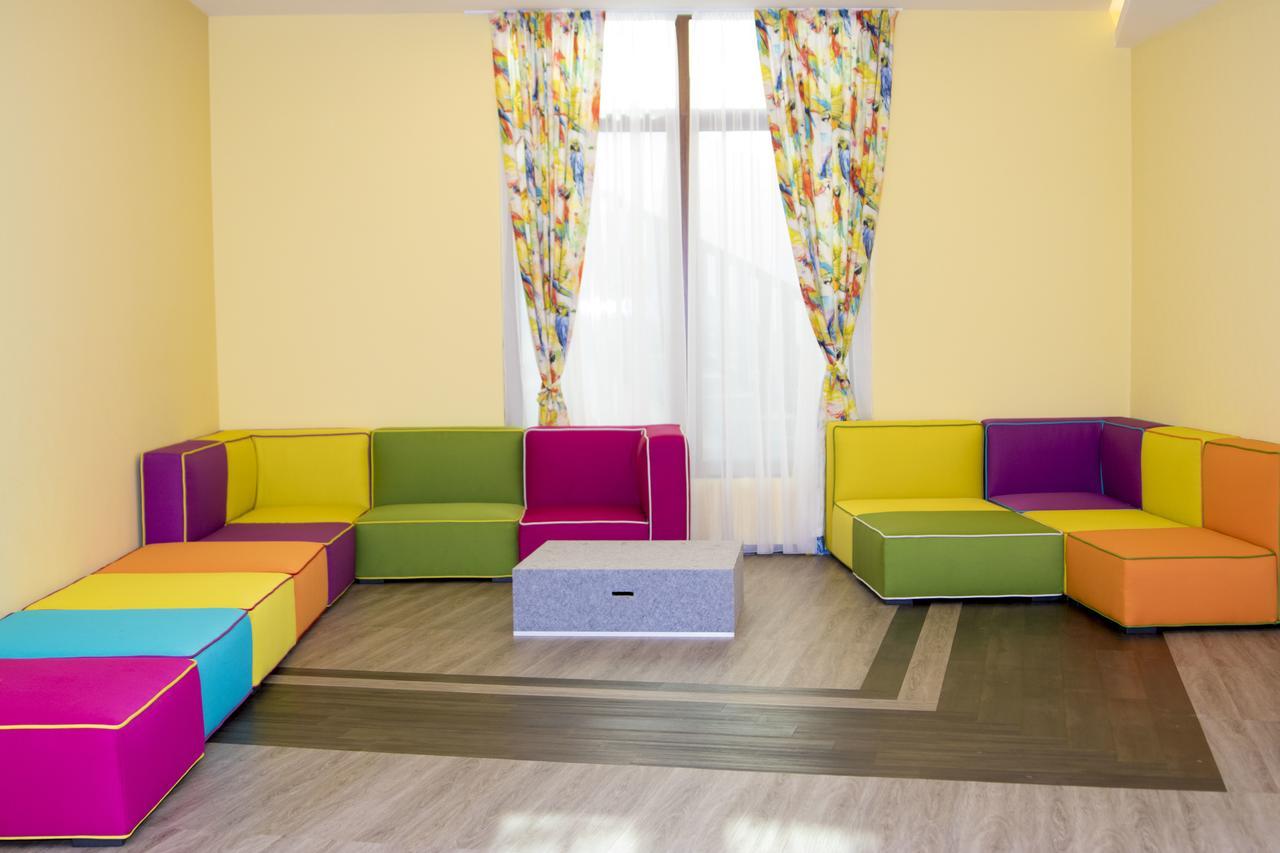 Hotel Etropolia Etropole ภายนอก รูปภาพ